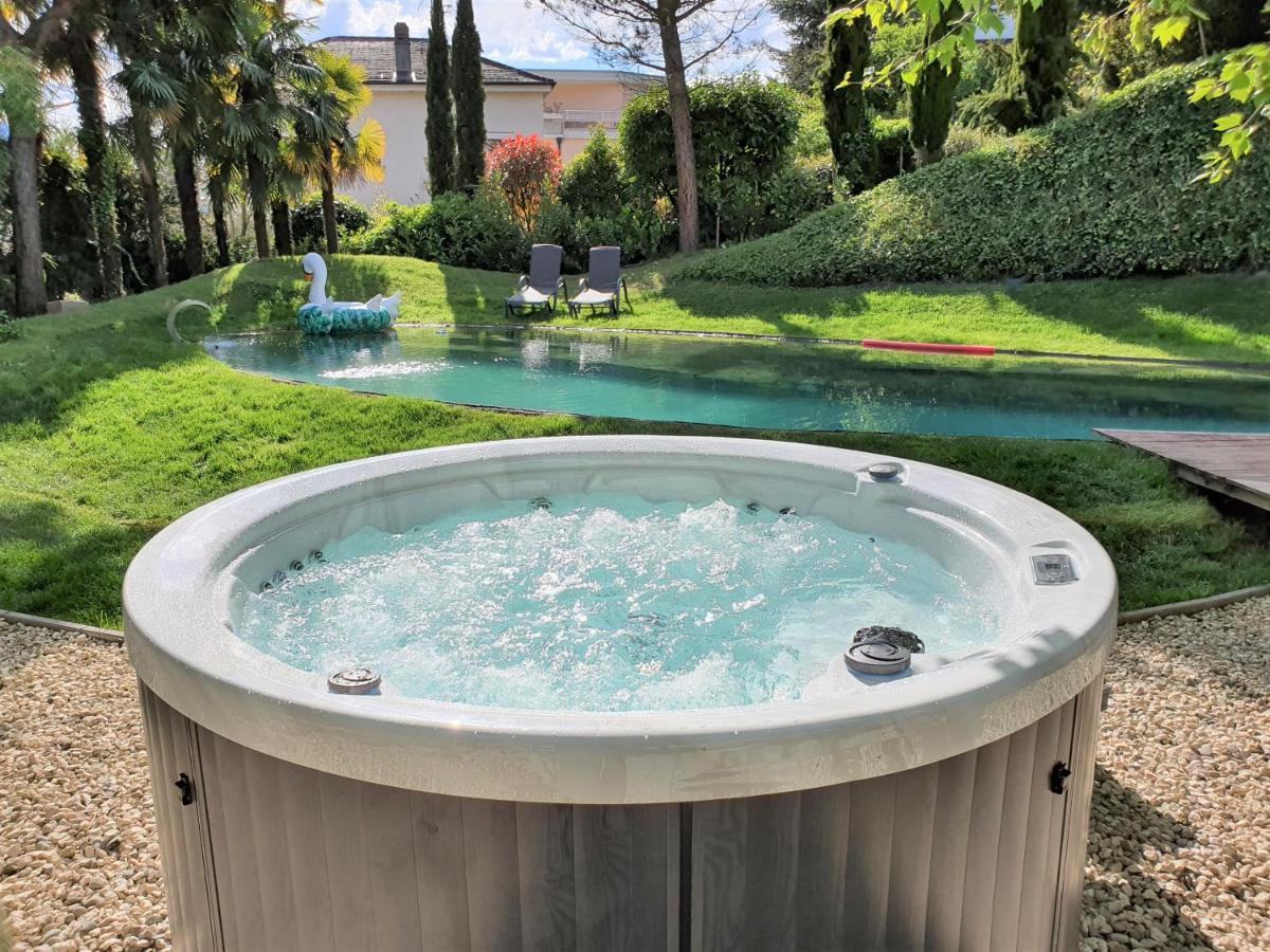 Montreux Rotana Garden House With Private Pool - Swiss Hotel Apartments Exterior photo