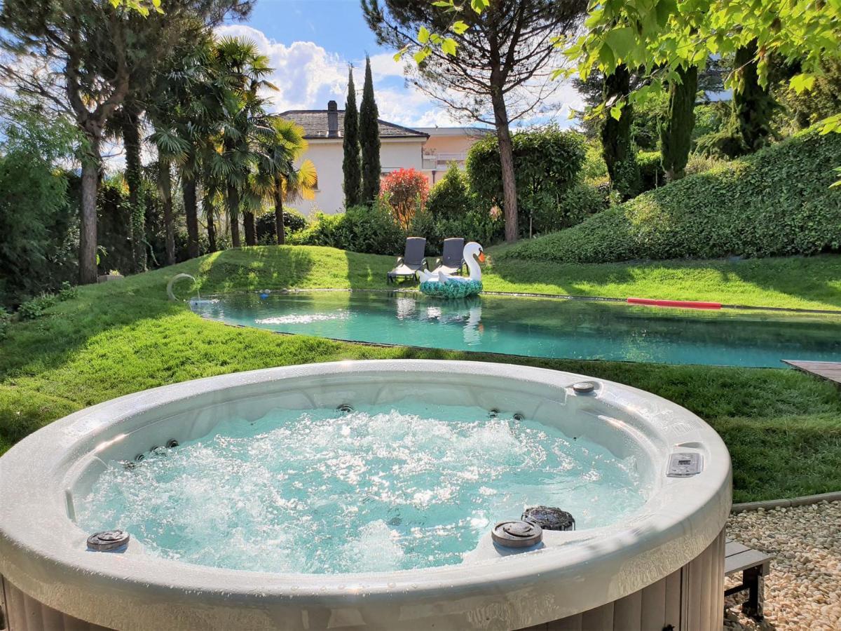Montreux Rotana Garden House With Private Pool - Swiss Hotel Apartments Exterior photo