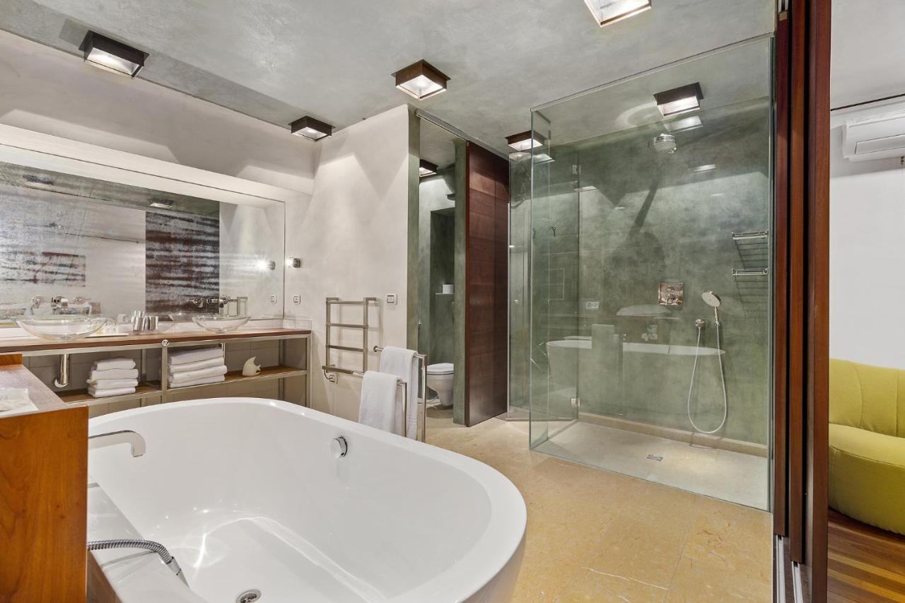 Montreux Rotana Garden House With Private Pool - Swiss Hotel Apartments Exterior photo